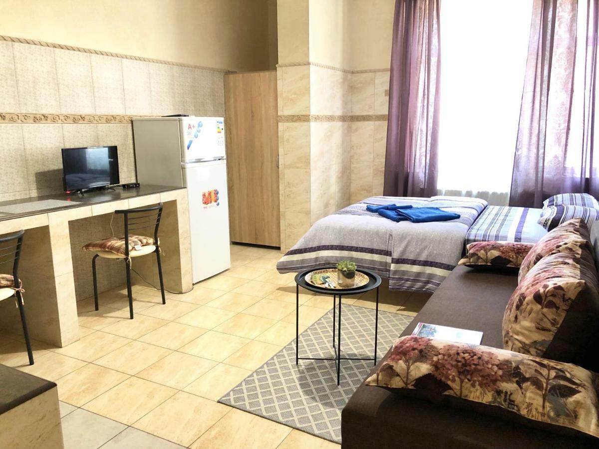 Modern Aparthotel Near Metro Pecherska Κίεβο Εξωτερικό φωτογραφία