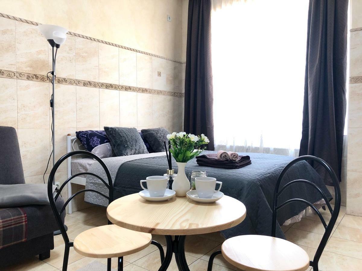 Modern Aparthotel Near Metro Pecherska Κίεβο Εξωτερικό φωτογραφία