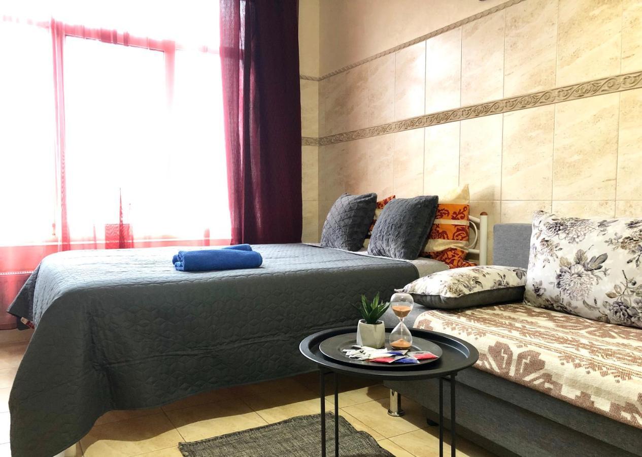 Modern Aparthotel Near Metro Pecherska Κίεβο Εξωτερικό φωτογραφία